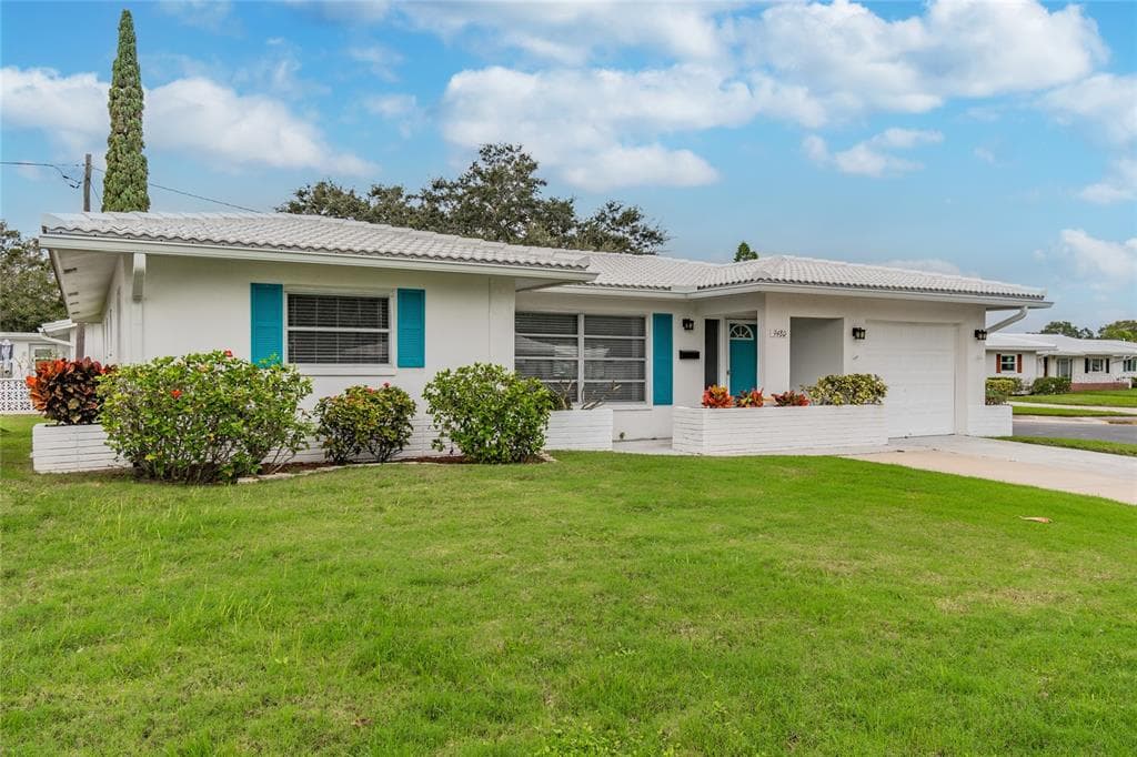 9480 MAINLANDS BOULEVARD W UNIT 1-A PINELLAS PARK, FL 33782