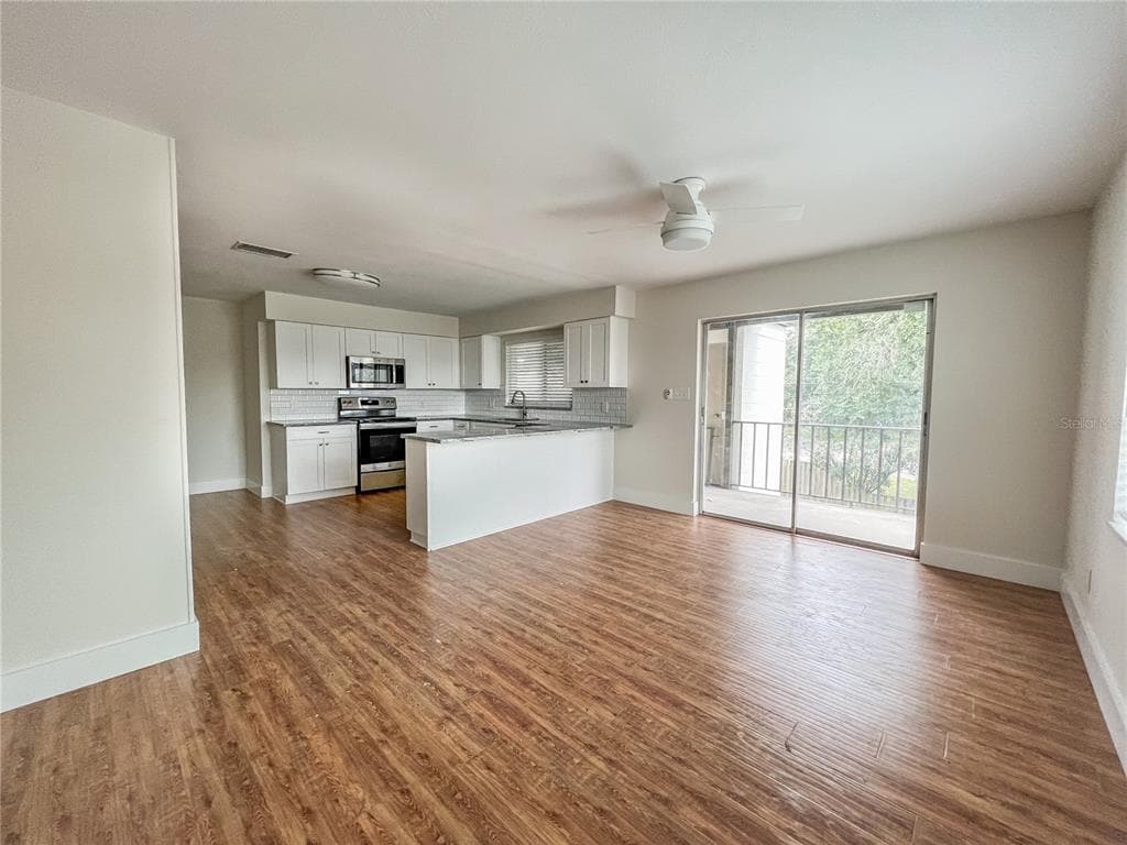 3656 HENDERSON BOULEVARD TAMPA, FL 33609