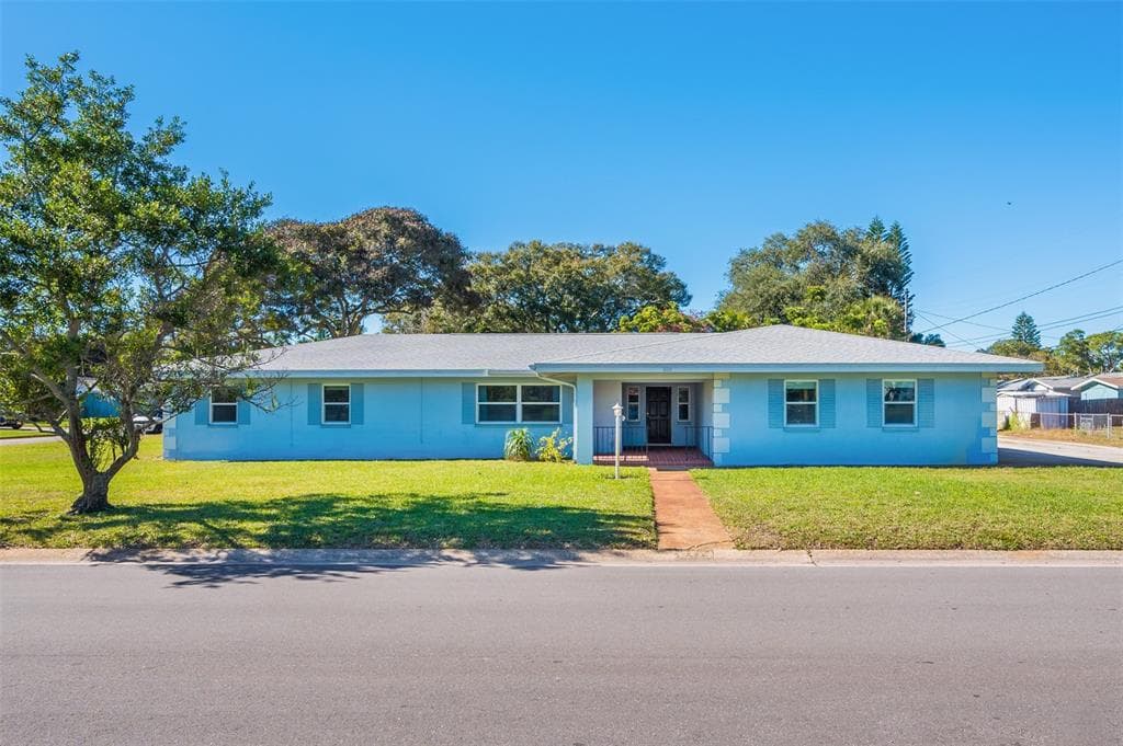1100 39TH STREET N ST PETERSBURG, FL 33713