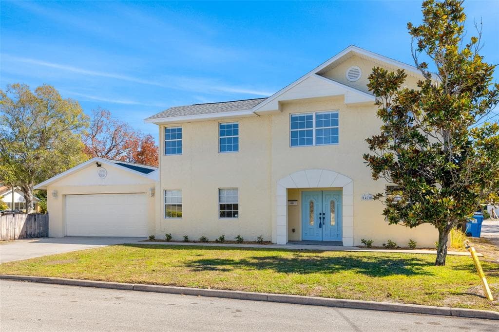 1470 28TH AVENUE N ST PETERSBURG, FL 33704