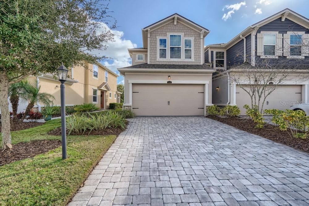 12161 TRAILHEAD DRIVE BRADENTON, FL 34211