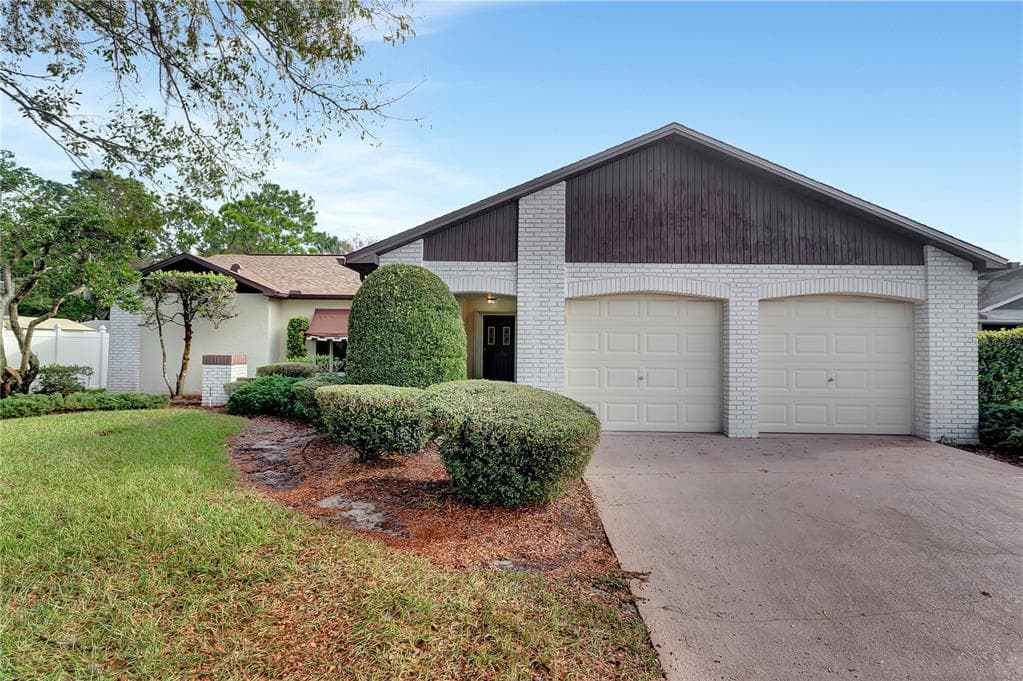 7900 SEASONS LANE NEW PORT RICHEY, FL 34653