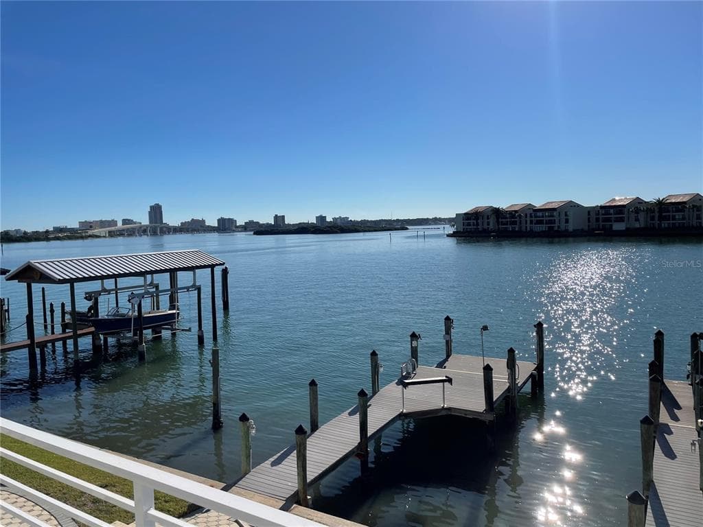 277 BAYSIDE DRIVE CLEARWATER BEACH, FL 33767