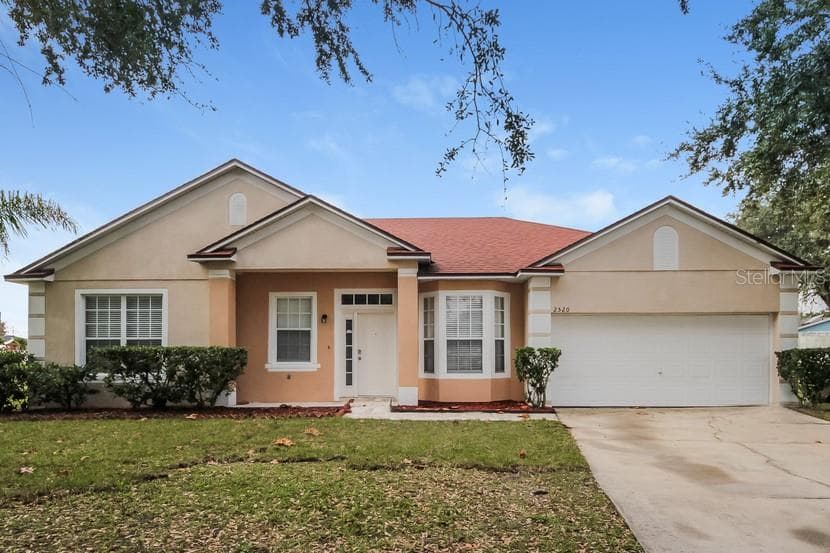 2520 TIGER MAPLE COURT KISSIMMEE, FL 34743