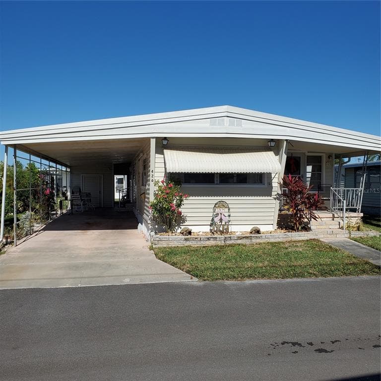 18675 US HIGHWAY 19 N UNIT 424 CLEARWATER, FL 33764