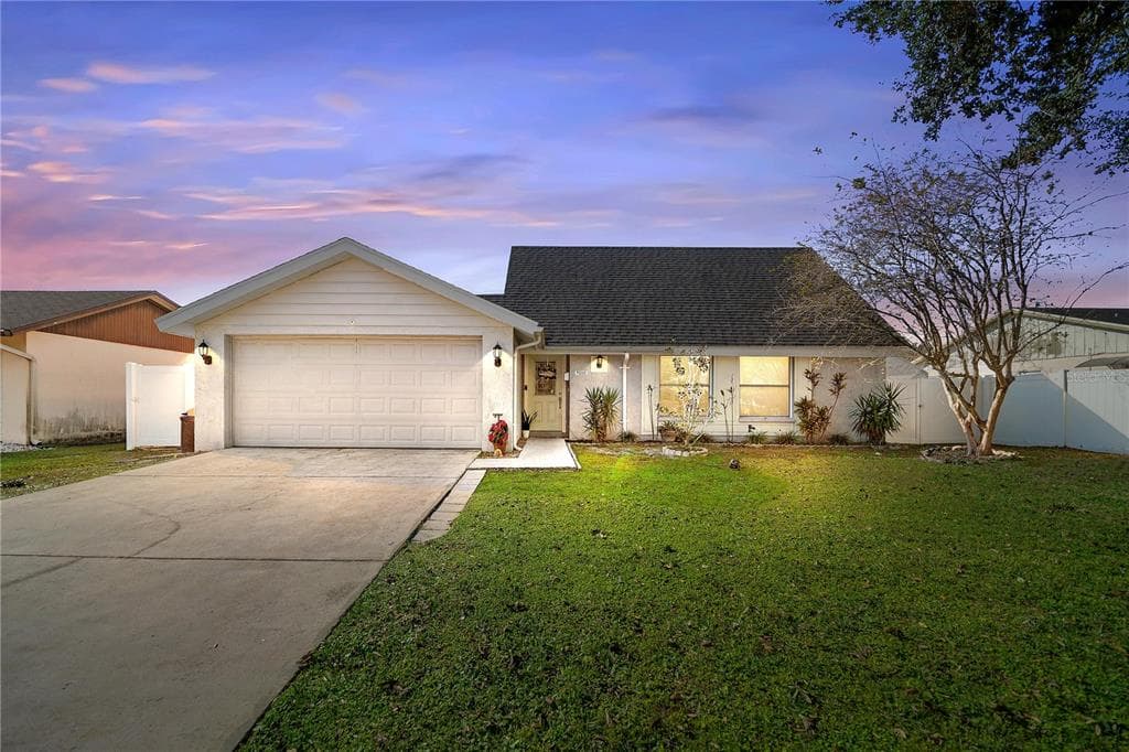 7010 COBBLEWOOD COURT TAMPA, FL 33615