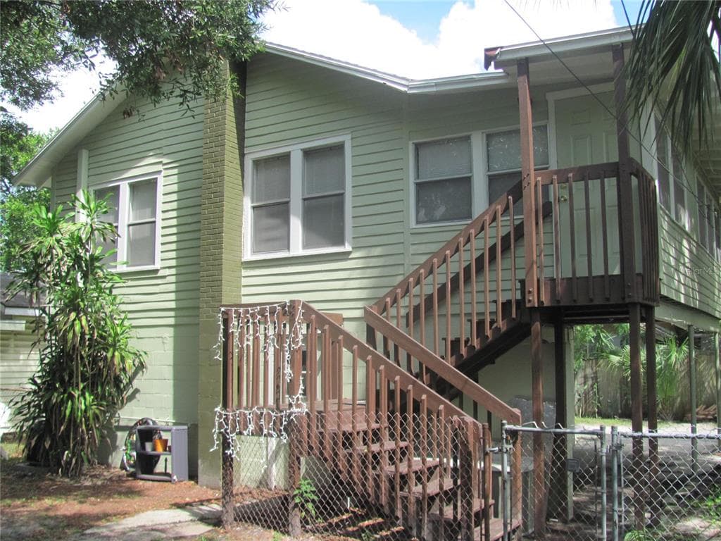 2721.5 BURLINGTON AVENUE N ST PETERSBURG, FL 33713