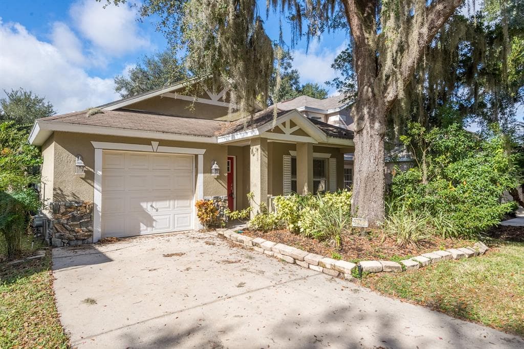 5617 TANAGERLAKE ROAD LITHIA, FL 33547