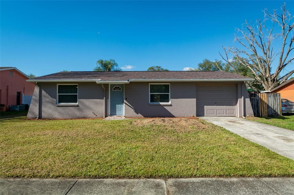 3609 SUGARCREEK DRIVE TAMPA, FL 33619