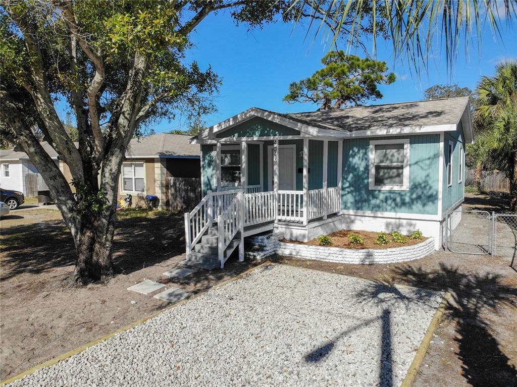 4043 13TH AVENUE S ST PETERSBURG, FL 33711