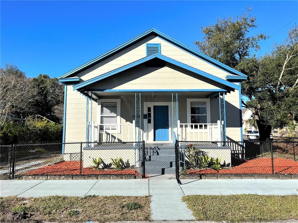 2824 N 19TH STREET TAMPA, FL 33605