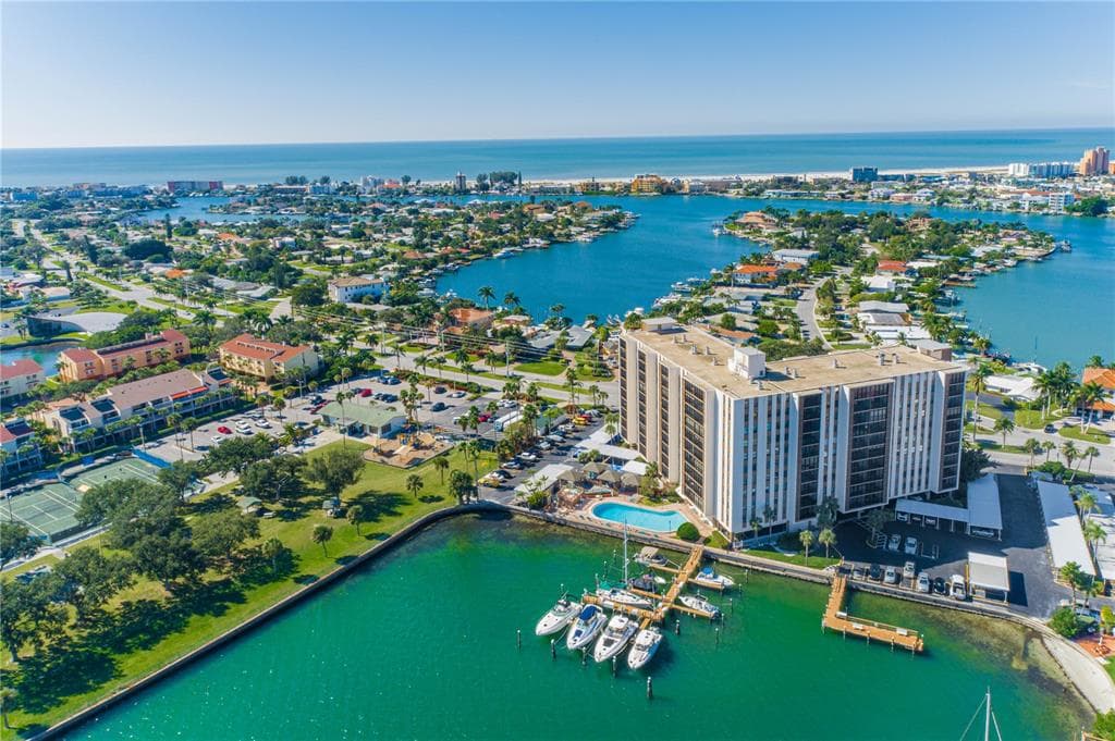 10355 PARADISE BOULEVARD UNIT 508 TREASURE ISLAND, FL 33706