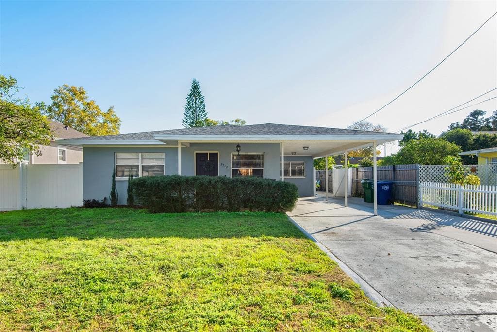 3212 W BRADDOCK STREET TAMPA, FL 33607
