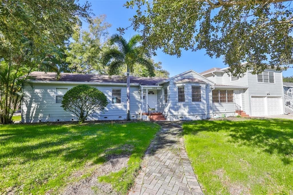 900 LOCUST STREET NE ST PETERSBURG, FL 33701