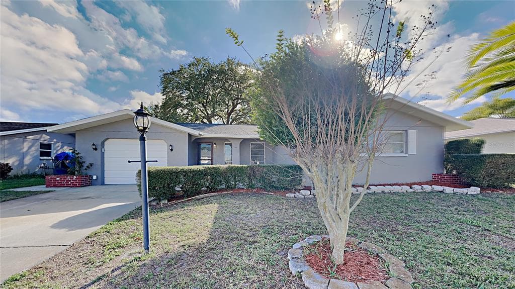 7102 CHERRY LAUREL DRIVE PORT RICHEY, FL 34668