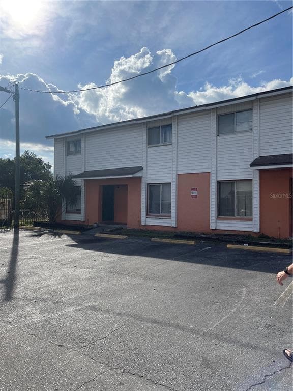 13054 N 20TH STREET TAMPA, FL 33612