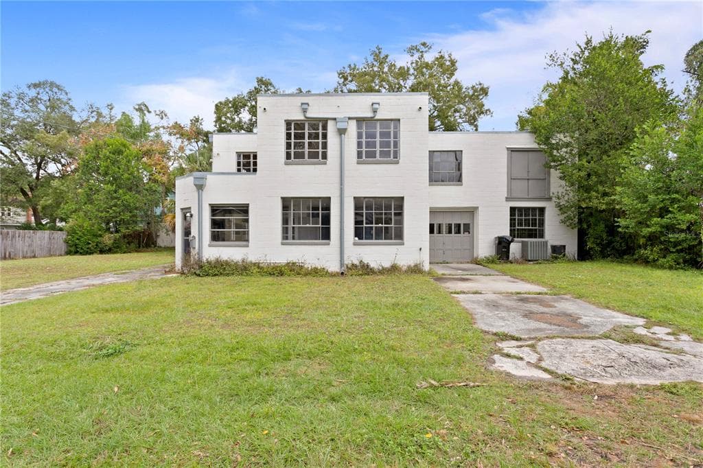 111 W GENESEE STREET TAMPA, FL 33603