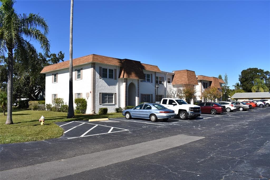 233 S MCMULLEN BOOTH ROAD UNIT 41 CLEARWATER, FL 33759