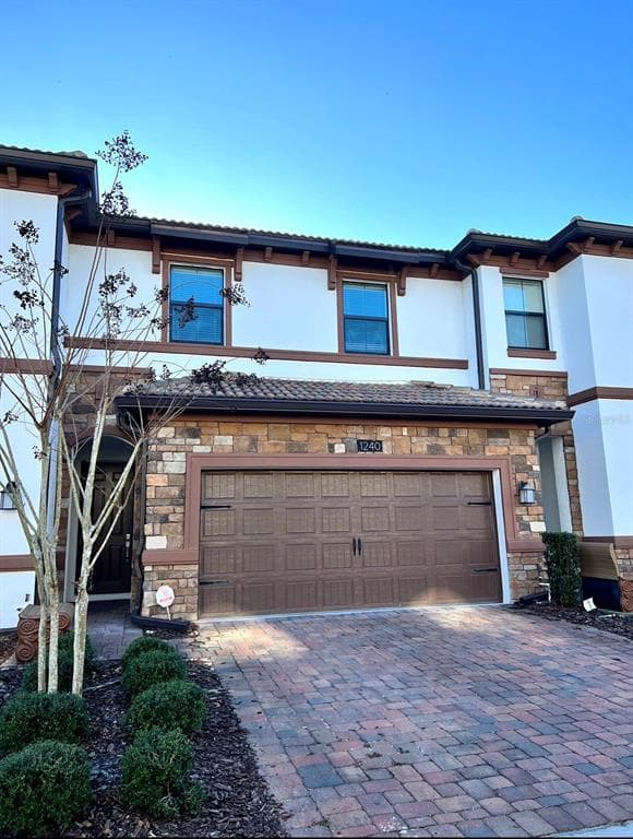 1240 SANDWEDGE STREET CHAMPIONS GATE, FL 33896