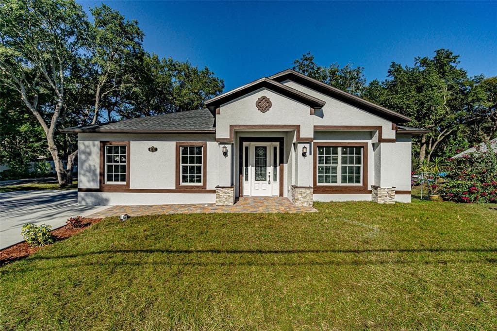 6212 S 16TH AVENUE TAMPA, FL 33619