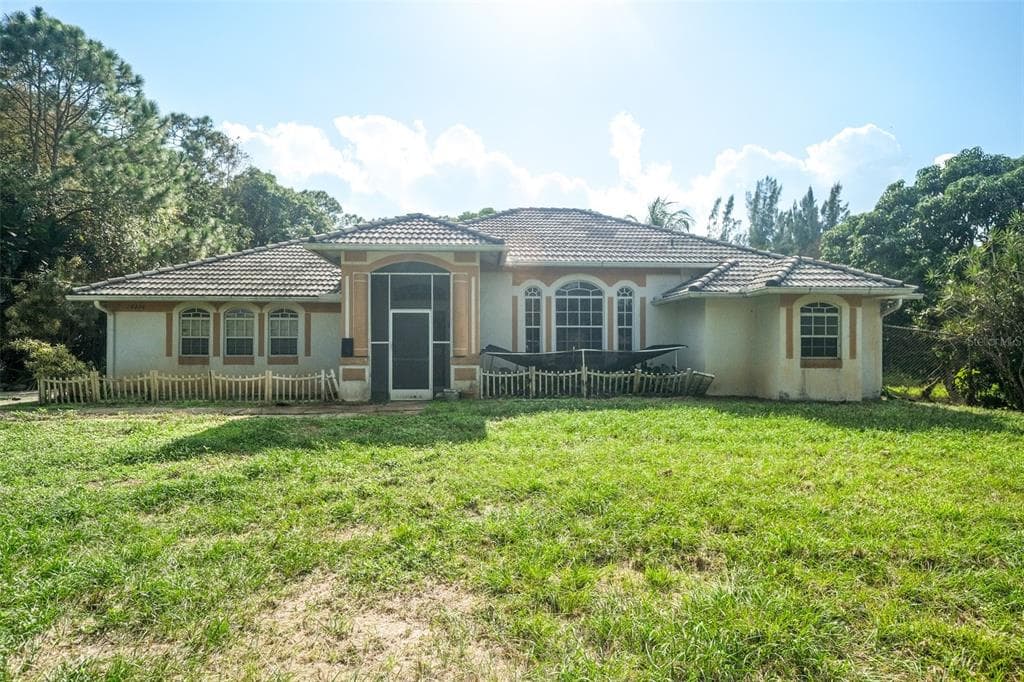 18224 40TH RUN N LOXAHATCHEE, FL 33470
