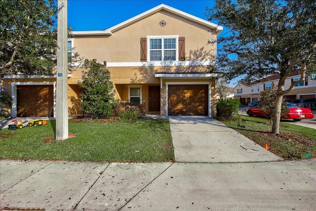 7232 STERLING POINT COURT GIBSONTON, FL 33534