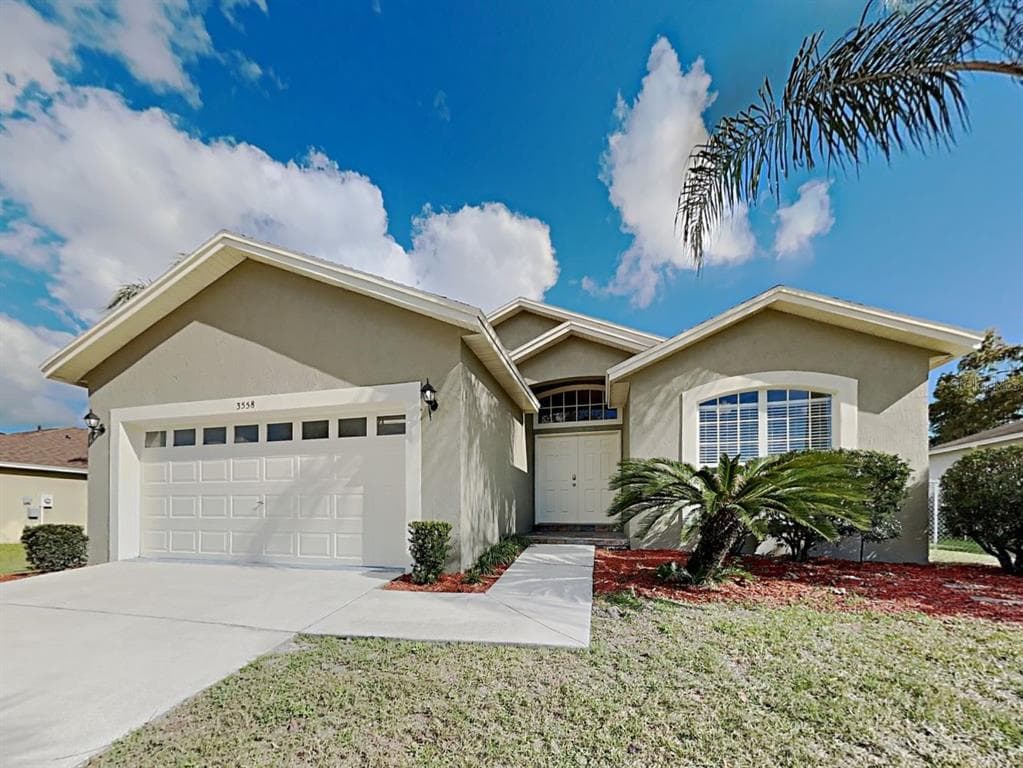 3558 MANOR LOOP LAKELAND, FL 33810