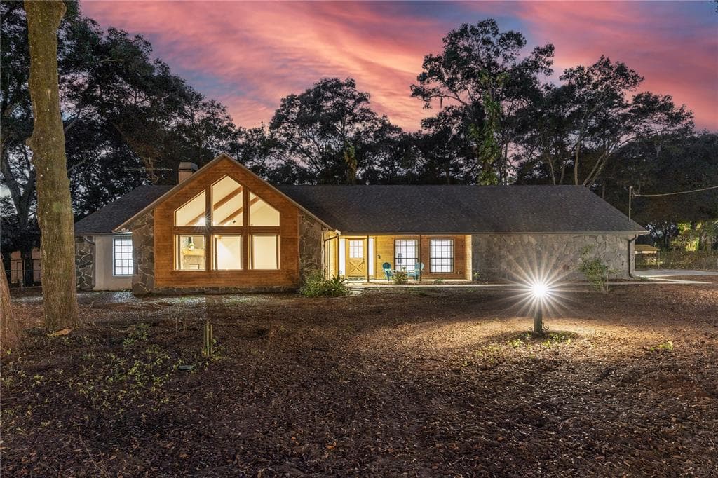 3415 RANCH ROAD VALRICO, FL 33596