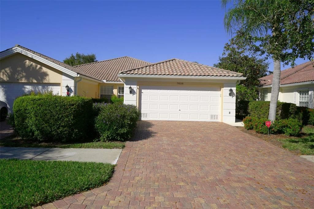 7606 PESARO DRIVE SARASOTA, FL 34238