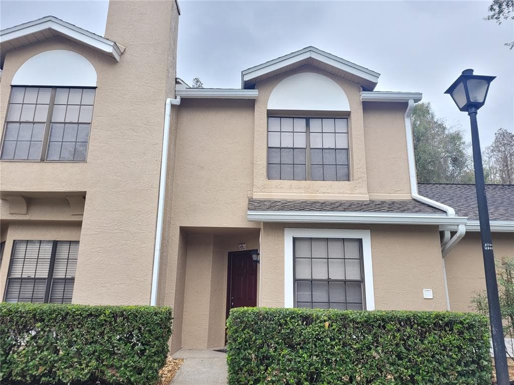 5100 BURCHETTE ROAD UNIT 606 TAMPA, FL 33647