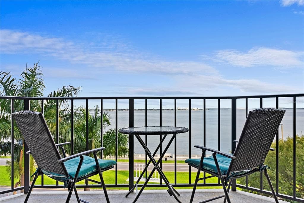 3301 BAYSHORE BOULEVARD UNIT 607B TAMPA, FL 33629