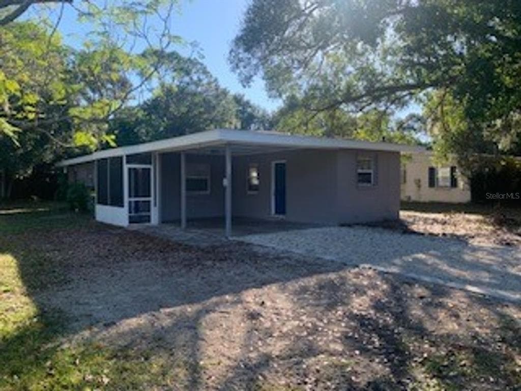 125 SAINT LUCIE AVENUE SARASOTA, FL 34232