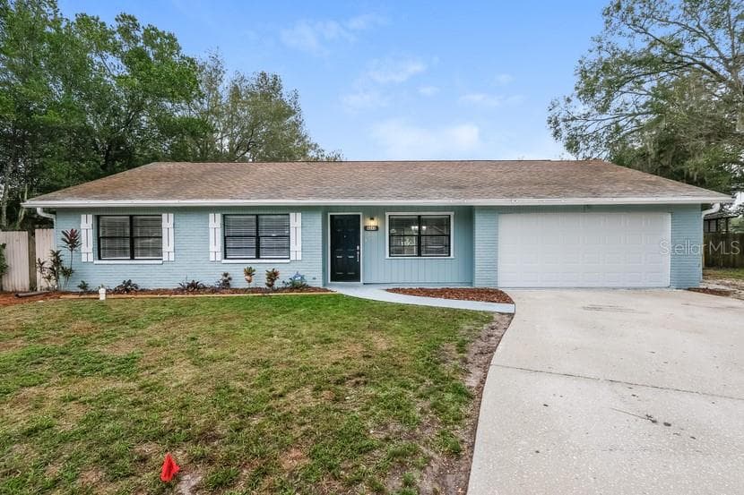 4848 THORNBRIAR PLACE LAND O LAKES, FL 34639
