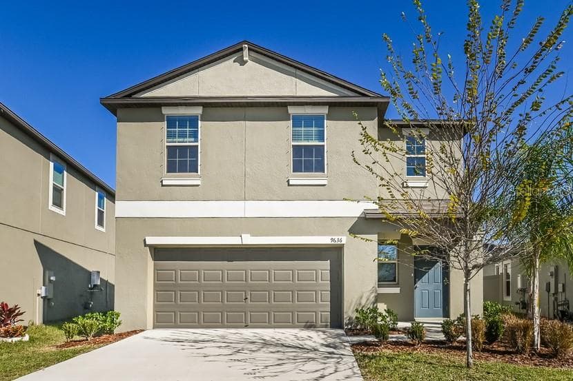 9636 LEMON DROP LOOP SUN CITY CENTER, FL 33573
