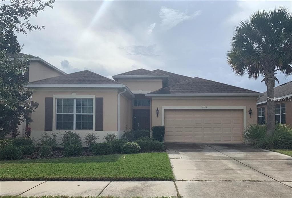 11425 COVENTRY GROVE CIRCLE LITHIA, FL 33547