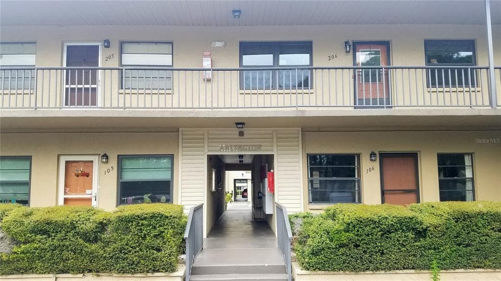 5925 TERRACE PARK DRIVE N UNIT 106 ST PETERSBURG, FL 33709