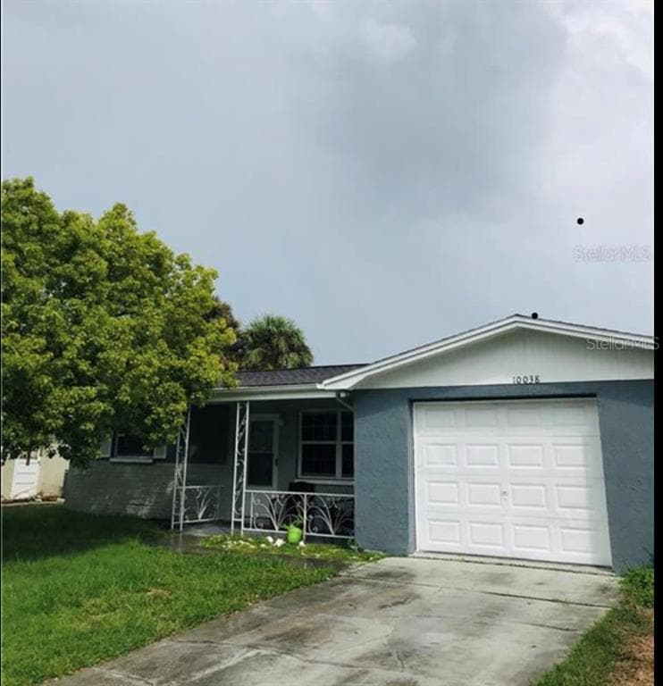 10038 SLEEPY HOLLOW LANE PORT RICHEY, FL 34668