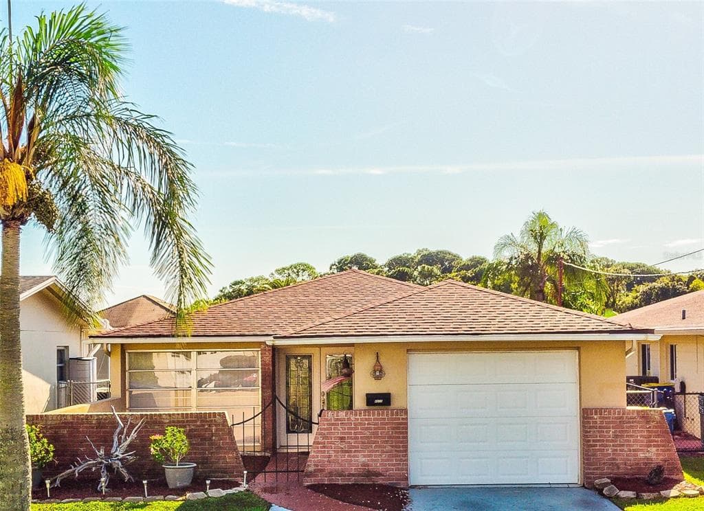 4938 POMPANO DRIVE NEW PORT RICHEY, FL 34652