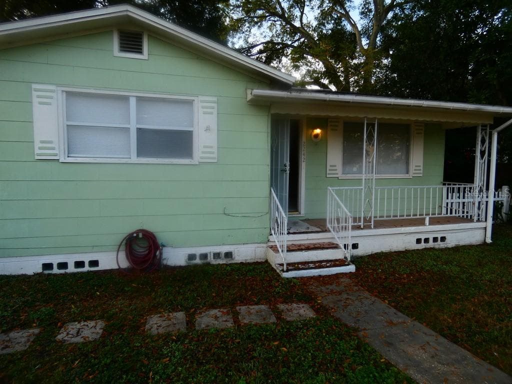 2242 9TH AVENUE N ST PETERSBURG, FL 33713