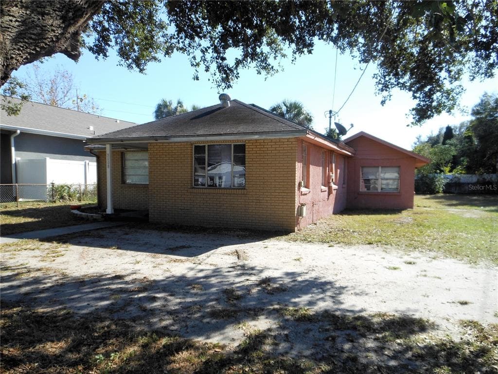 3608 W ANDERSON AVENUE TAMPA, FL 33611