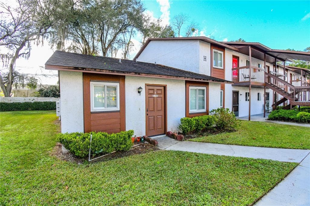 39132 COUNTY ROAD 54 UNIT 2194 ZEPHYRHILLS, FL 33542
