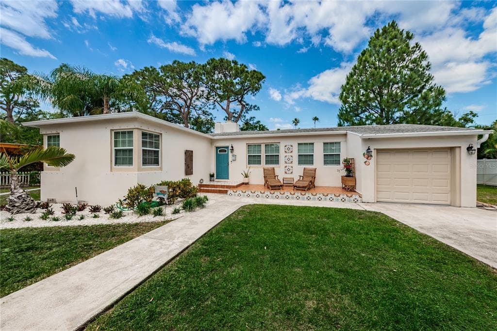 1654 BAYSHORE BOULEVARD DUNEDIN, FL 34698