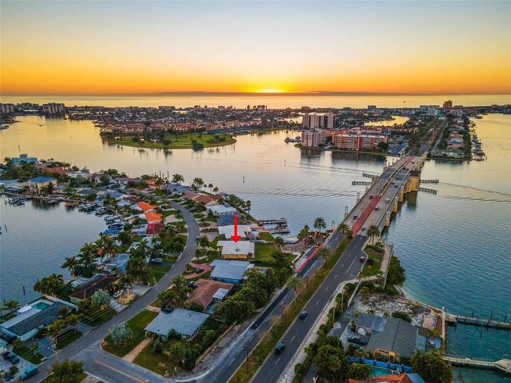 8031 CAUSEWAY BOULEVARD S ST PETERSBURG, FL 33707