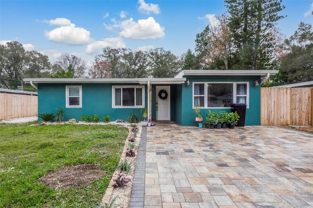 6164 56TH AVENUE N ST PETERSBURG, FL 33709