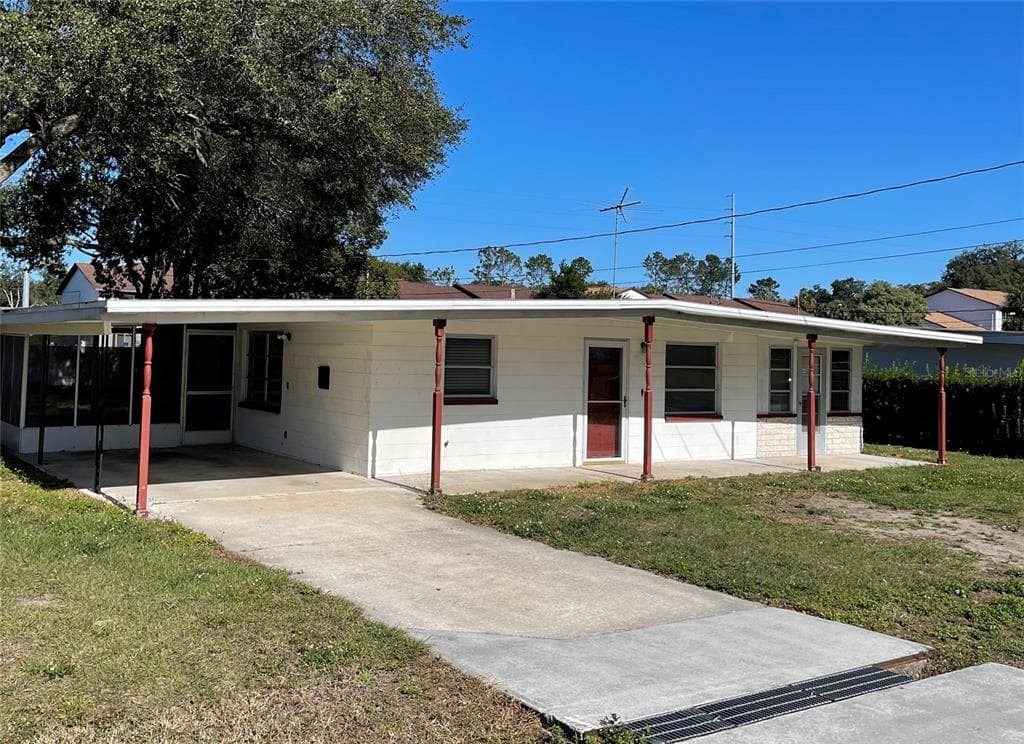 39041 HAVEN AVENUE ZEPHYRHILLS, FL 33542