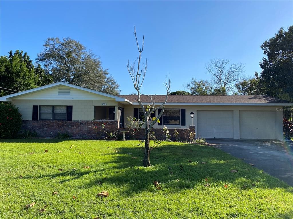 2583 HELMS ROAD WINTER HAVEN, FL 33884