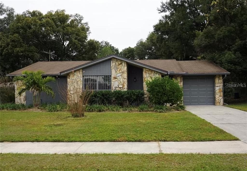 1912 ELISE MARIE DRIVE SEFFNER, FL 33584