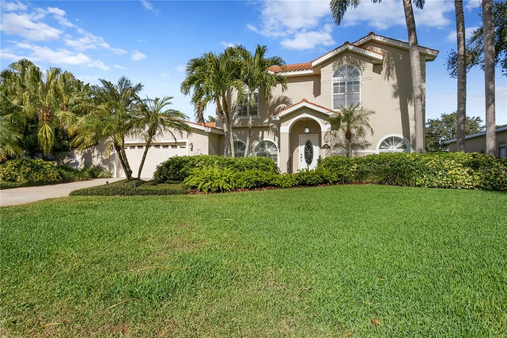 114 GIRALDA BOULEVARD NE ST PETERSBURG, FL 33704