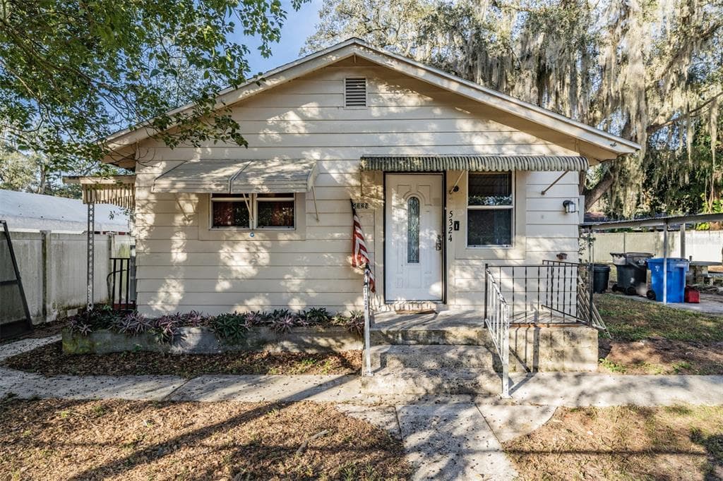 5324 BOGDONOFF DRIVE SEFFNER, FL 33584