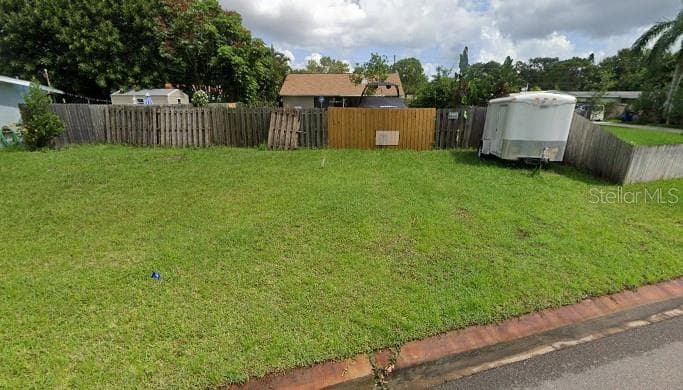 DAWSON AVE AVENUE NE ST PETERSBURG, FL 33703
